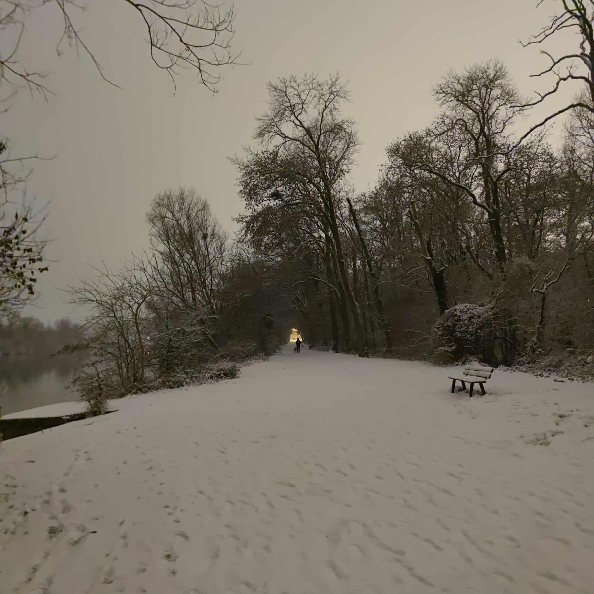 neige_bord_de_seine_corbeil