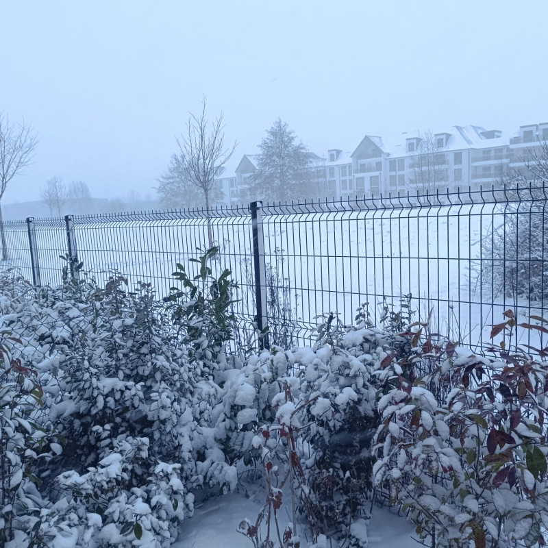 Neige &agrave; Saint-Pierre-du-Perray
