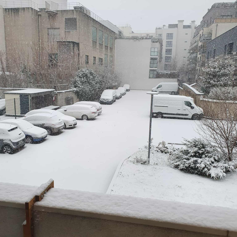 A Montreuil, tout pr&egrave;s de Paris.